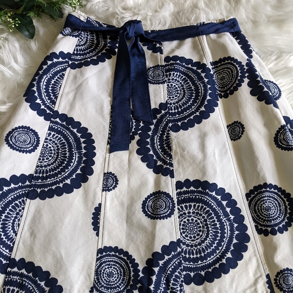 600 West Skirt NWOT - Picture 4 of 11